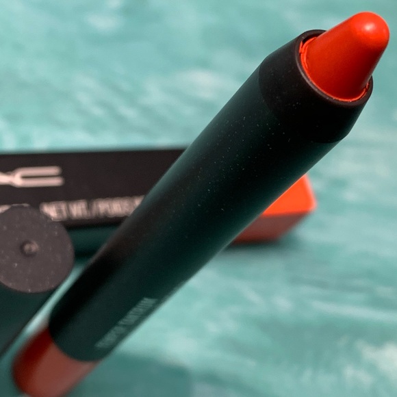 🔥3/$35🔥 MAC Lipliner - Temper Tantrum - Picture 3 of 8